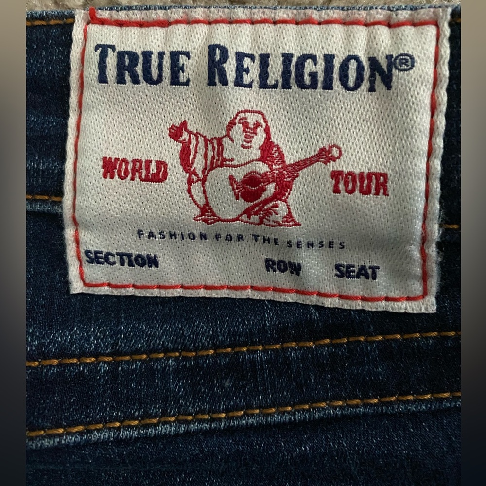 True Religion Mid Rise Capri - Picture 4 of 7